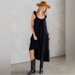 Xirena Rumer Scoop‎ Neck Flutter Sleeve Gauze Tiered Midi Dress Black XL